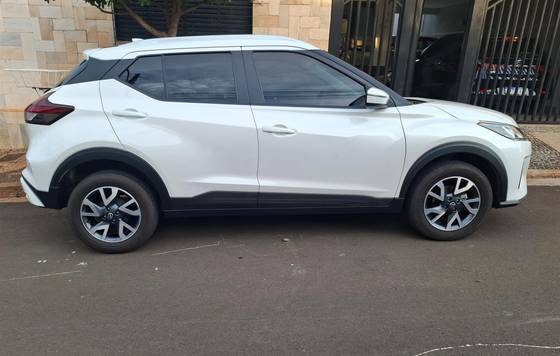 NISSAN KICKS 1.6 16V FLEXSTART SENSE XTRONIC